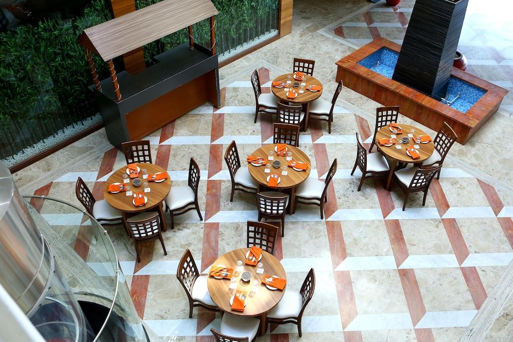 Hotel The Fern Residency Mundra Extérieur photo