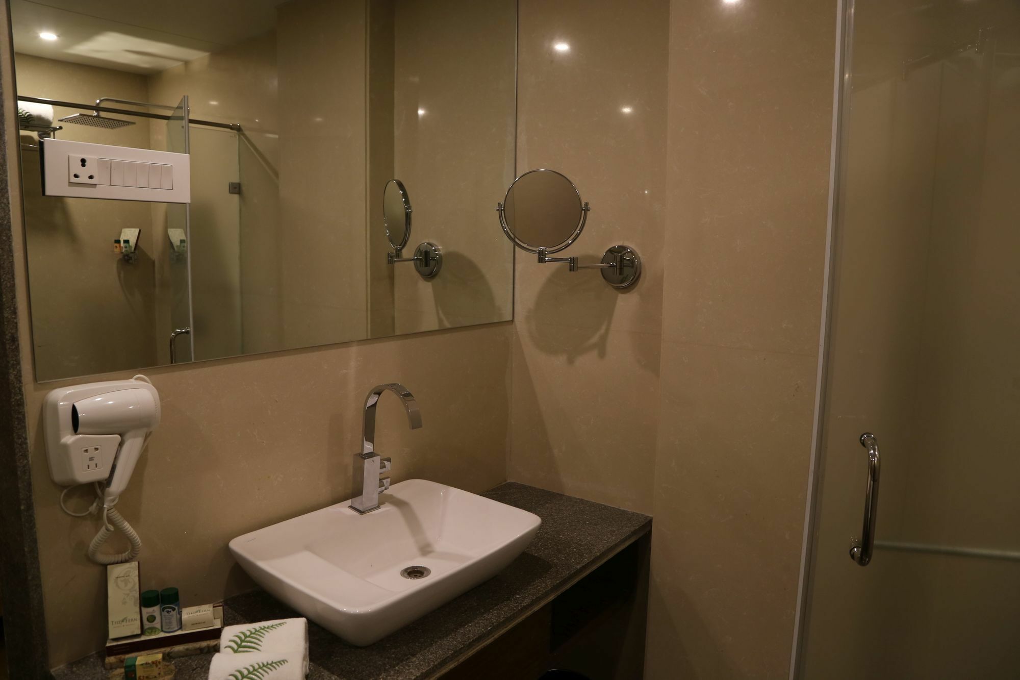 Hotel The Fern Residency Mundra Extérieur photo
